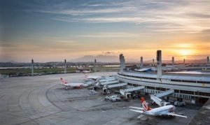 Leia mais sobre o artigo Aprenda a alterar a autorização de Funcionamento em Portos, Aeroportos e Fronteiras