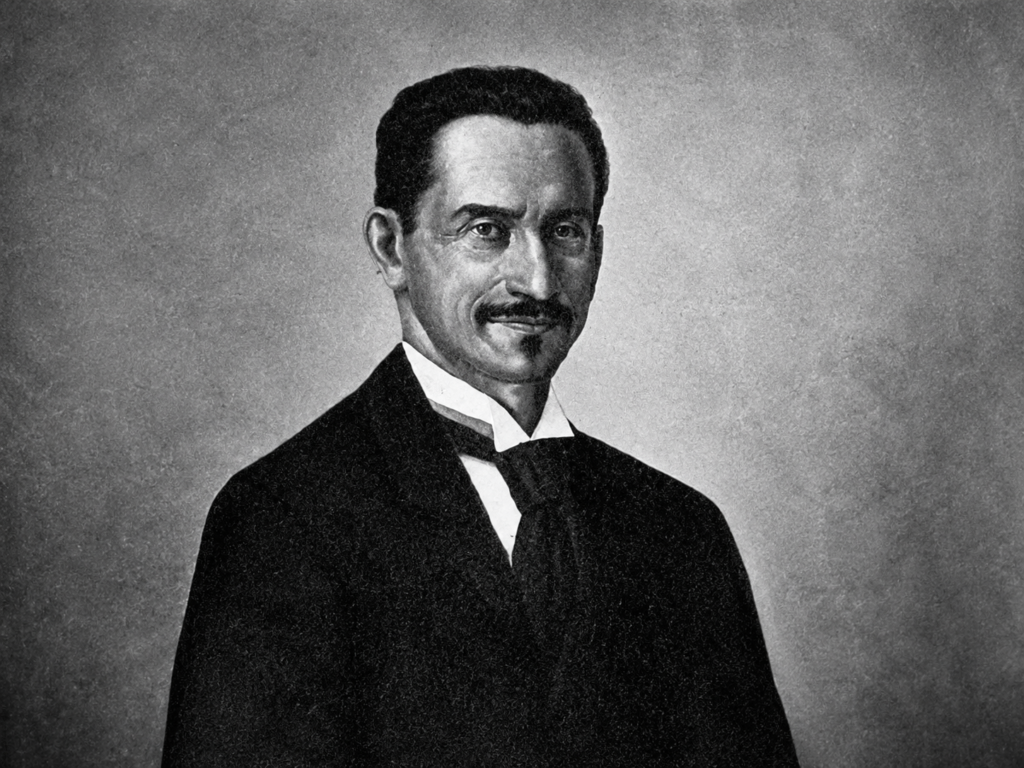Farias Brito e a reconstrução de uma Filosofia do Direito brasileira